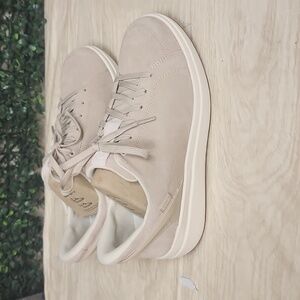 Women's Sydney Sneaker